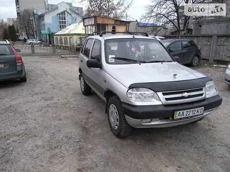 Chevrolet Niva 2006  випуску Київ з двигуном 0 л  універсал  за 5450 долл. 