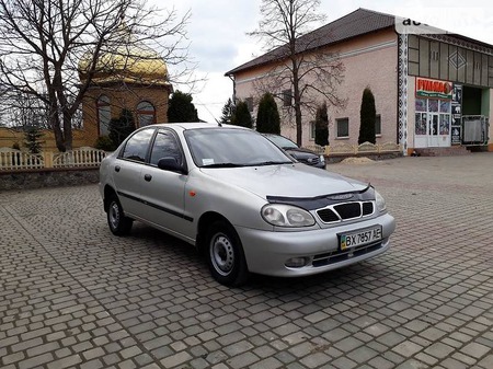 Daewoo Sens 2005  випуску Хмельницький з двигуном 1.3 л газ седан механіка за 2900 долл. 