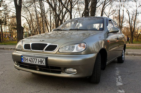 Daewoo Lanos 2007  випуску Миколаїв з двигуном 1.5 л газ седан механіка за 2950 долл. 