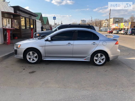 Mitsubishi Lancer 2007  випуску Миколаїв з двигуном 2 л газ седан механіка за 8600 долл. 