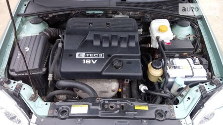 Chevrolet Lacetti 2004  випуску Ужгород з двигуном 1.6 л газ седан механіка за 5500 долл. 