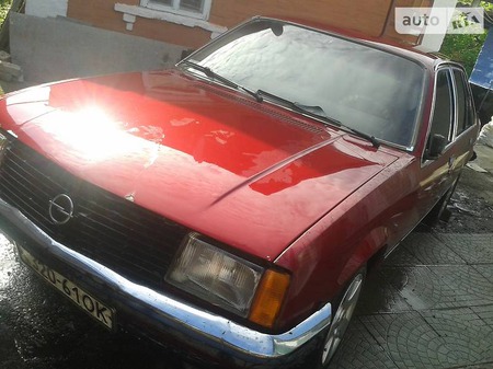 Opel Rekord 1985  випуску Київ з двигуном 0 л  седан  за 550 долл. 