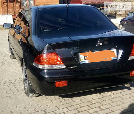 Mitsubishi Lancer 2007  випуску Львів з двигуном 1.6 л бензин седан механіка за 6500 долл. 