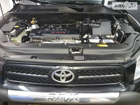 Toyota RAV 4 2007  випуску Харків з двигуном 2 л бензин позашляховик механіка за 10300 долл. 