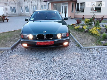 BMW 523 1998  випуску Рівне з двигуном 2.5 л газ седан механіка за 5550 долл. 