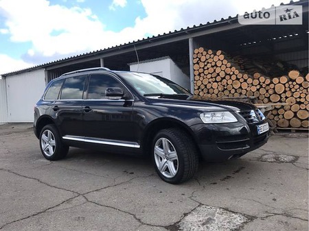 Volkswagen Touareg 2006  випуску Миколаїв з двигуном 3 л дизель позашляховик автомат за 13500 долл. 