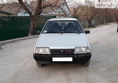 Lada 21093 2003  випуску Запоріжжя з двигуном 1.5 л газ хэтчбек механіка за 2000 долл. 