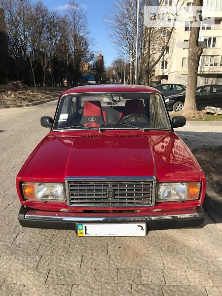 Lada 2107 2005  випуску Львів з двигуном 1.5 л газ седан механіка за 2300 долл. 