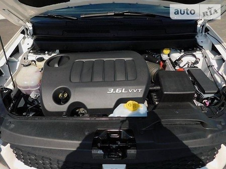 Dodge Journey 2015  випуску Одеса з двигуном 3.6 л бензин позашляховик автомат за 12800 долл. 