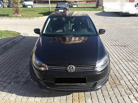 Volkswagen Polo 2011  випуску Кропивницький з двигуном 1.6 л газ седан механіка за 215000 грн. 