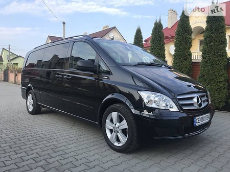 Mercedes-Benz Vito 2013  випуску Чернівці з двигуном 2.2 л дизель мінівен автомат за 22700 долл. 