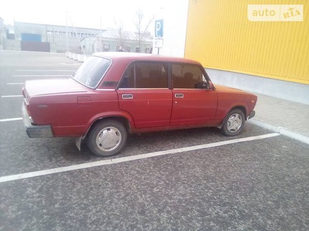 Lada 2107 1985  випуску Запоріжжя з двигуном 1.5 л газ седан механіка за 900 долл. 