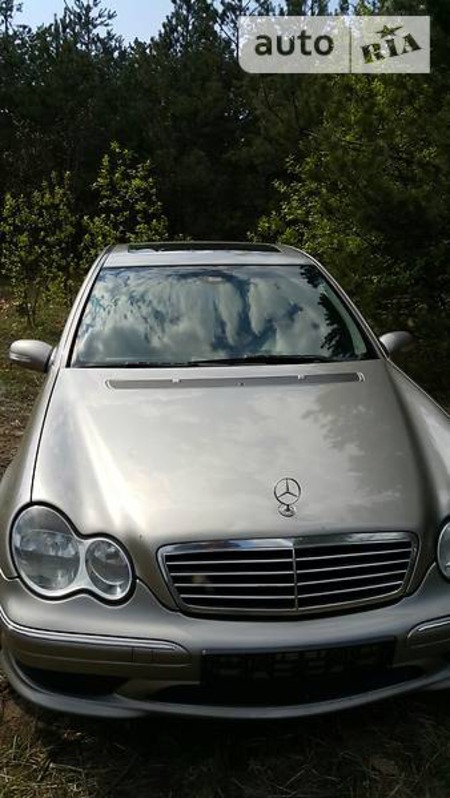 Mercedes-Benz C 230 2006  випуску Київ з двигуном 2.5 л бензин седан автомат за 8300 долл. 