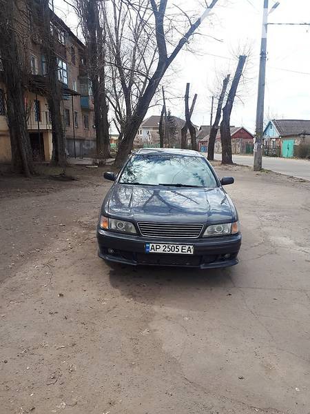 Nissan Maxima 1996  випуску Дніпро з двигуном 3 л газ седан автомат за 3950 долл. 