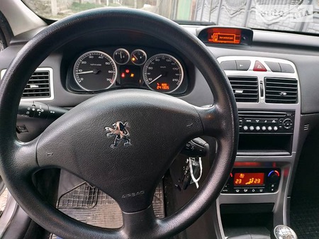 Peugeot 307 2005  випуску Кропивницький з двигуном 2 л газ купе механіка за 4700 долл. 
