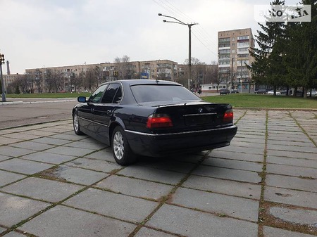 BMW 735 2000  випуску Рівне з двигуном 3.5 л газ седан  за 4999 долл. 