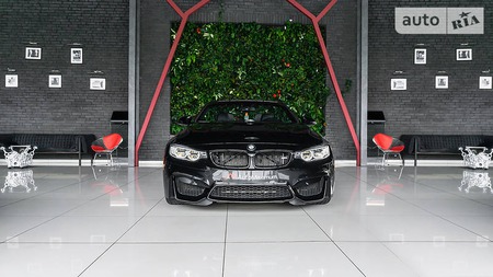 BMW M4 2015  випуску Одеса з двигуном 3 л бензин кабріолет автомат за 55000 долл. 