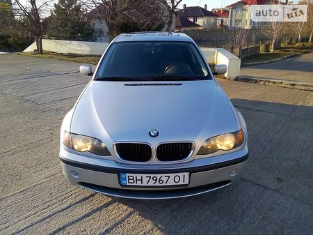 BMW 318 2002  випуску Одеса з двигуном 2 л бензин універсал автомат за 5700 долл. 