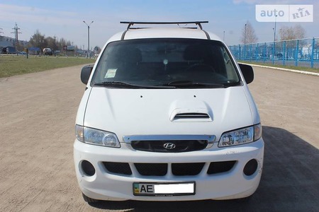 Hyundai H100 2001  випуску Дніпро з двигуном 2.5 л дизель мінівен механіка за 4500 долл. 