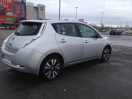 Nissan Leaf 2013  випуску Харків з двигуном 0 л електро хэтчбек автомат за 11945 долл. 