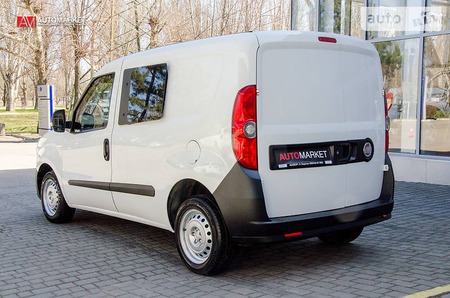 Fiat Doblo 2011  випуску Херсон з двигуном 1.3 л дизель мінівен механіка за 5500 долл. 