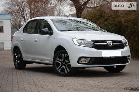 Dacia Logan 2018  випуску Одеса з двигуном 0.9 л бензин седан механіка за 8800 долл. 