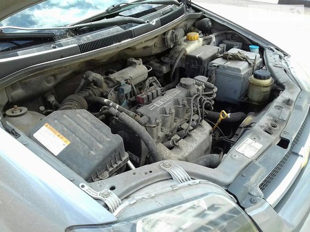 Chevrolet Aveo 2007  випуску Донецьк з двигуном 1.5 л газ хэтчбек механіка за 5200 долл. 
