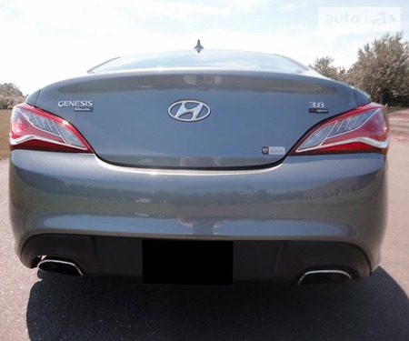Hyundai Genesis Coupe 2014  випуску Одеса з двигуном 3.8 л бензин купе автомат за 13000 долл. 