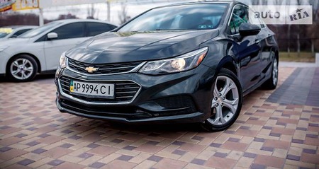 Chevrolet Cruze 2016  випуску Запоріжжя з двигуном 1.4 л бензин седан автомат за 13999 долл. 