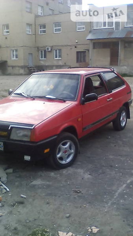 Lada 2108 1995  випуску Львів з двигуном 0 л газ хэтчбек  за 2100 долл. 