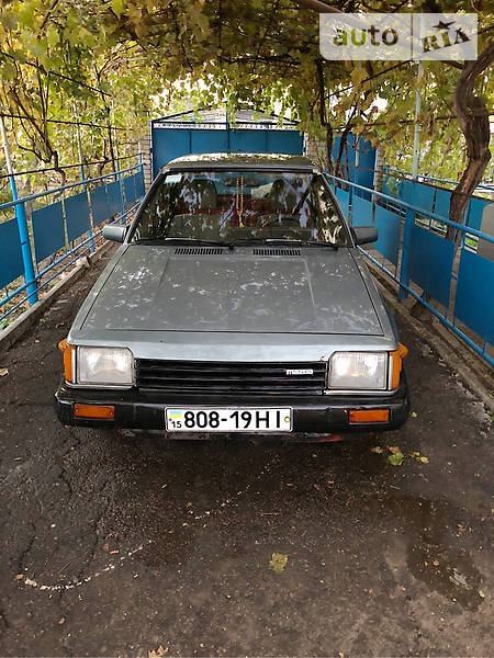 Mazda 323 1985  випуску Миколаїв з двигуном 1.3 л бензин хэтчбек механіка за 650 долл. 
