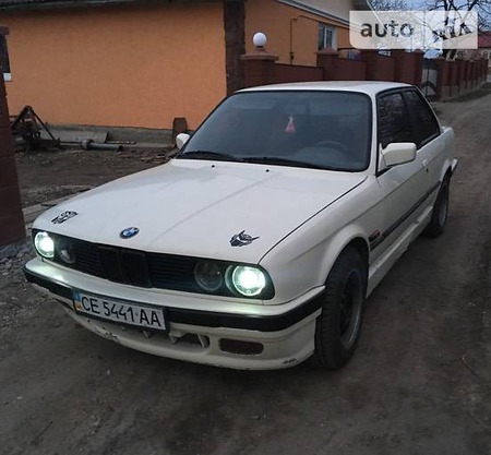 BMW 318 1988  випуску Тернопіль з двигуном 1.8 л газ купе механіка за 2300 долл. 