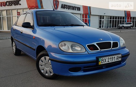 Daewoo Lanos 2008  випуску Хмельницький з двигуном 1.5 л газ седан механіка за 3799 долл. 