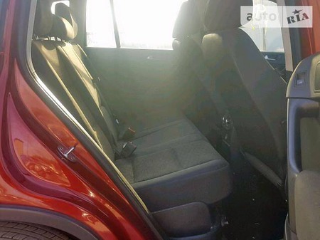 Volkswagen Tiguan 2013  випуску Черкаси з двигуном 2 л бензин позашляховик автомат за 12400 долл. 