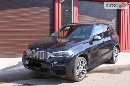 BMW X5 M 2015  випуску Київ з двигуном 3 л дизель позашляховик автомат за 71000 долл. 