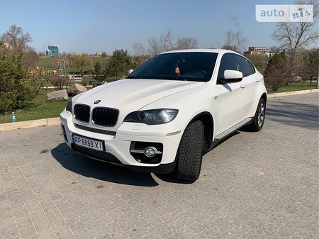 BMW X6 2008  випуску Запоріжжя з двигуном 3 л бензин універсал автомат за 23500 долл. 