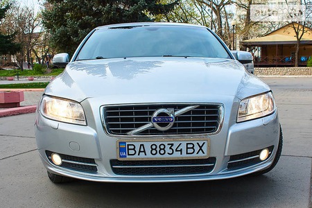 Volvo S80 2010  випуску Кропивницький з двигуном 3.2 л газ седан автомат за 15000 долл. 