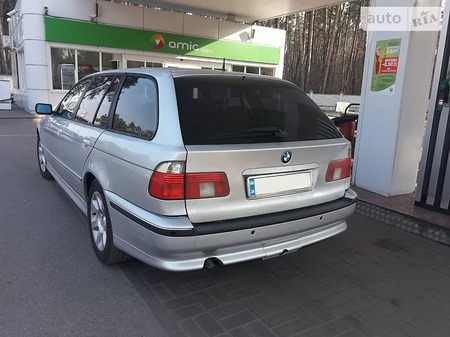 BMW 525 2002  випуску Кропивницький з двигуном 2.5 л дизель універсал автомат за 5900 долл. 