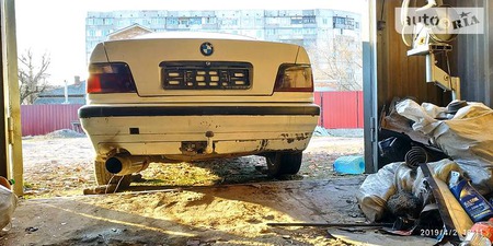 BMW 318 1997  випуску Суми з двигуном 1.8 л бензин седан механіка за 800 долл. 