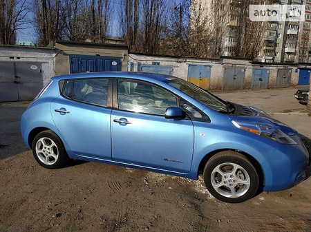 Nissan Leaf 2011  випуску Харків з двигуном 0 л електро хэтчбек автомат за 9500 долл. 