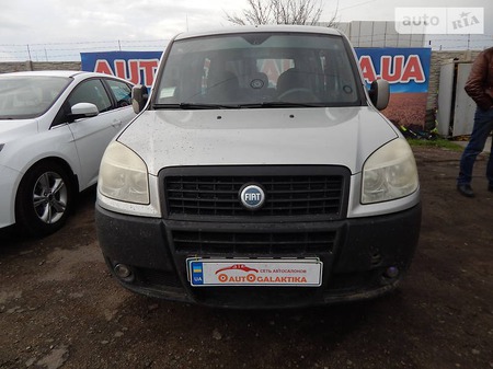 Fiat Doblo 2007  випуску Миколаїв з двигуном 1.4 л дизель мінівен механіка за 5999 долл. 