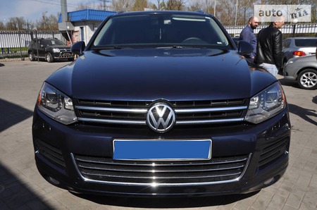 Volkswagen Touareg 2014  випуску Миколаїв з двигуном 3.6 л бензин позашляховик автомат за 23999 долл. 