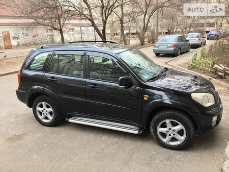 Toyota RAV 4 2002  випуску Миколаїв з двигуном 2 л дизель позашляховик механіка за 8900 долл. 