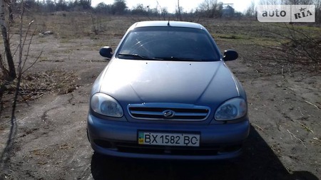 Daewoo Lanos 2010  випуску Хмельницький з двигуном 1.5 л газ седан механіка за 3900 долл. 