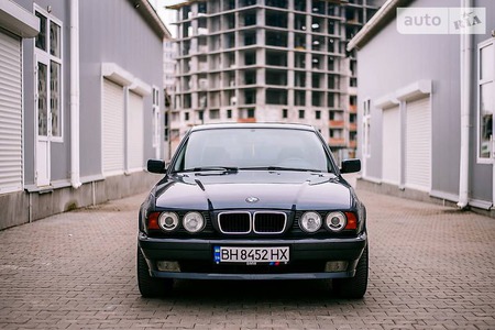 BMW 520 1995  випуску Одеса з двигуном 2 л газ седан механіка за 7000 долл. 