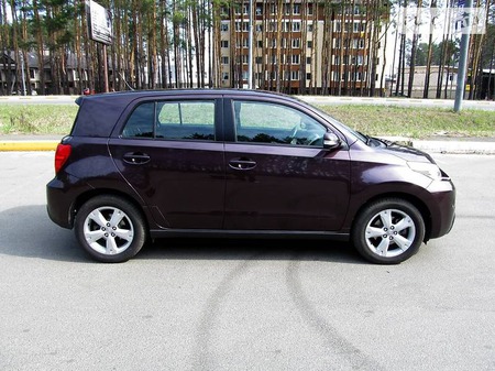 Toyota Urban Cruiser 2011  випуску Київ з двигуном 1.3 л бензин позашляховик механіка за 11900 долл. 