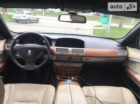 BMW 730 2006  випуску Кропивницький з двигуном 3 л бензин седан автомат за 10500 долл. 