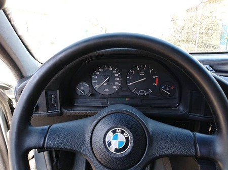 BMW 520 1989  випуску Кропивницький з двигуном 2 л газ седан механіка за 3500 долл. 