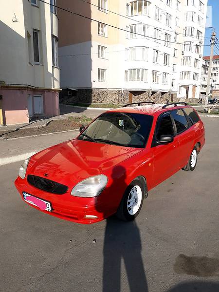 Daewoo Nubira 1998  випуску Хмельницький з двигуном 1.6 л газ універсал механіка за 2800 долл. 