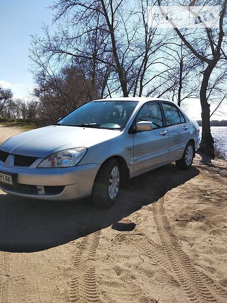 Mitsubishi Lancer 2006  випуску Запоріжжя з двигуном 1.6 л бензин седан механіка за 6300 долл. 